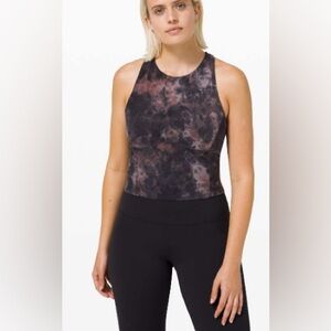 Lululemon Key to Balance Tank
Diamond Dye Graphite Grey Pink Pastel Sz 2